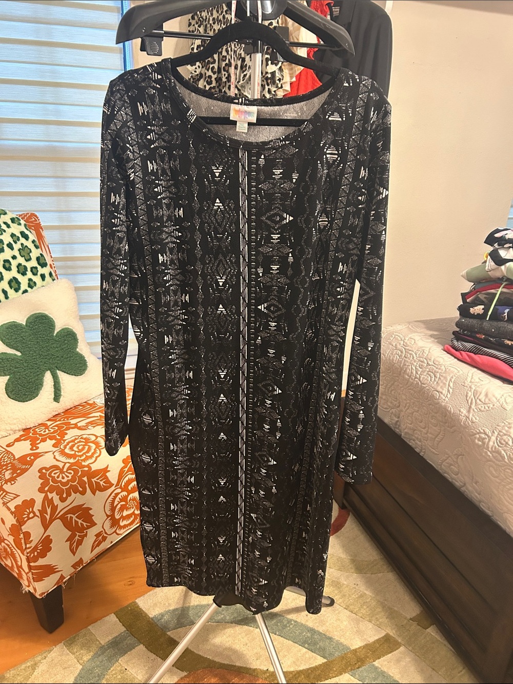 LuLaRoe Debbie Black Printed Long Sleeve Dress